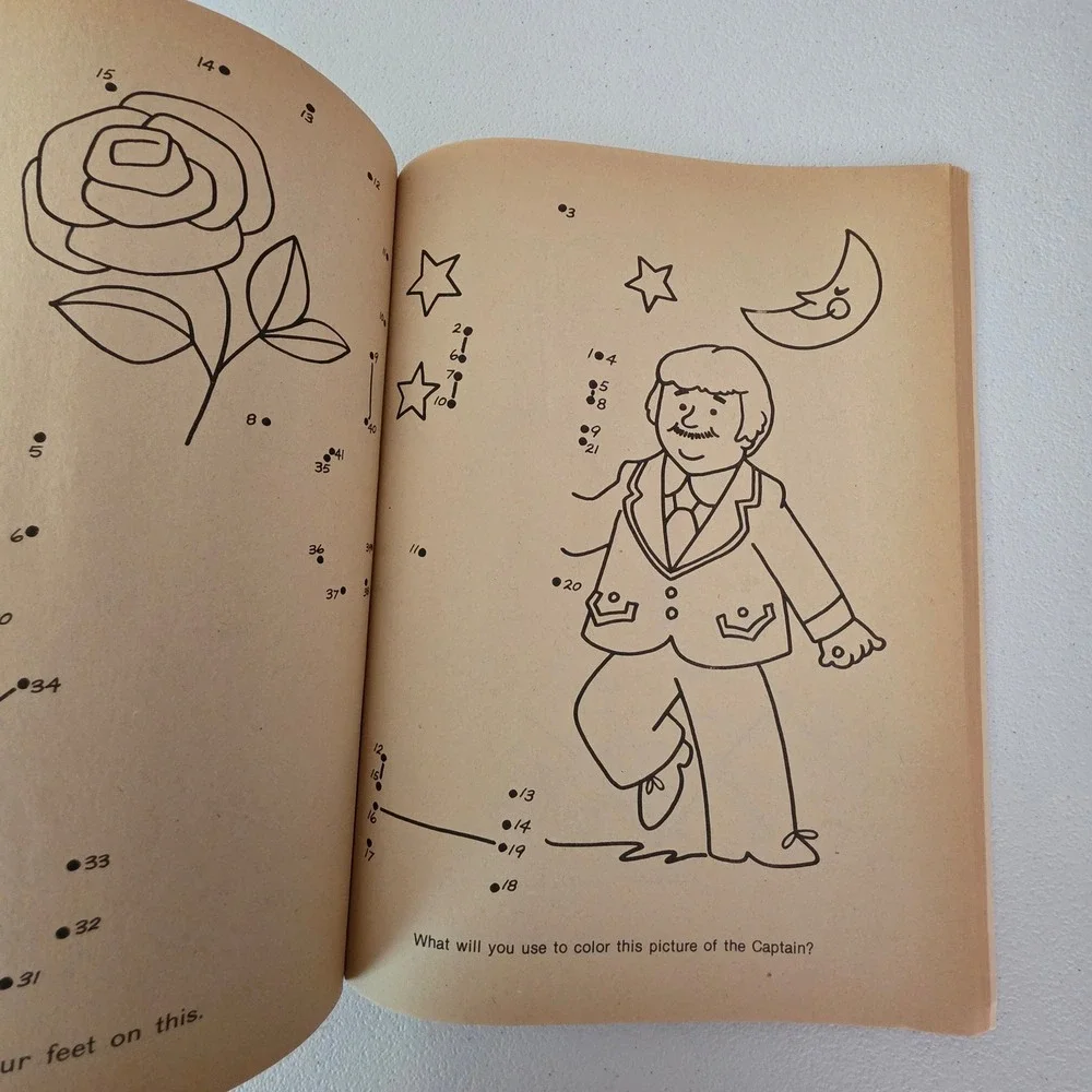 VINTAGE 1977 Samuel Lowe Captain Kangaroo Connect the Dots Book Kids TV Collect
